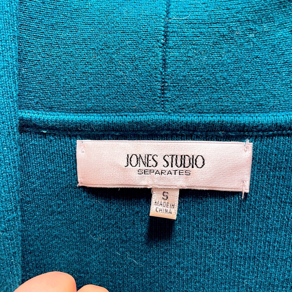 JONES STUDIO SEPARATES CARDIGAN